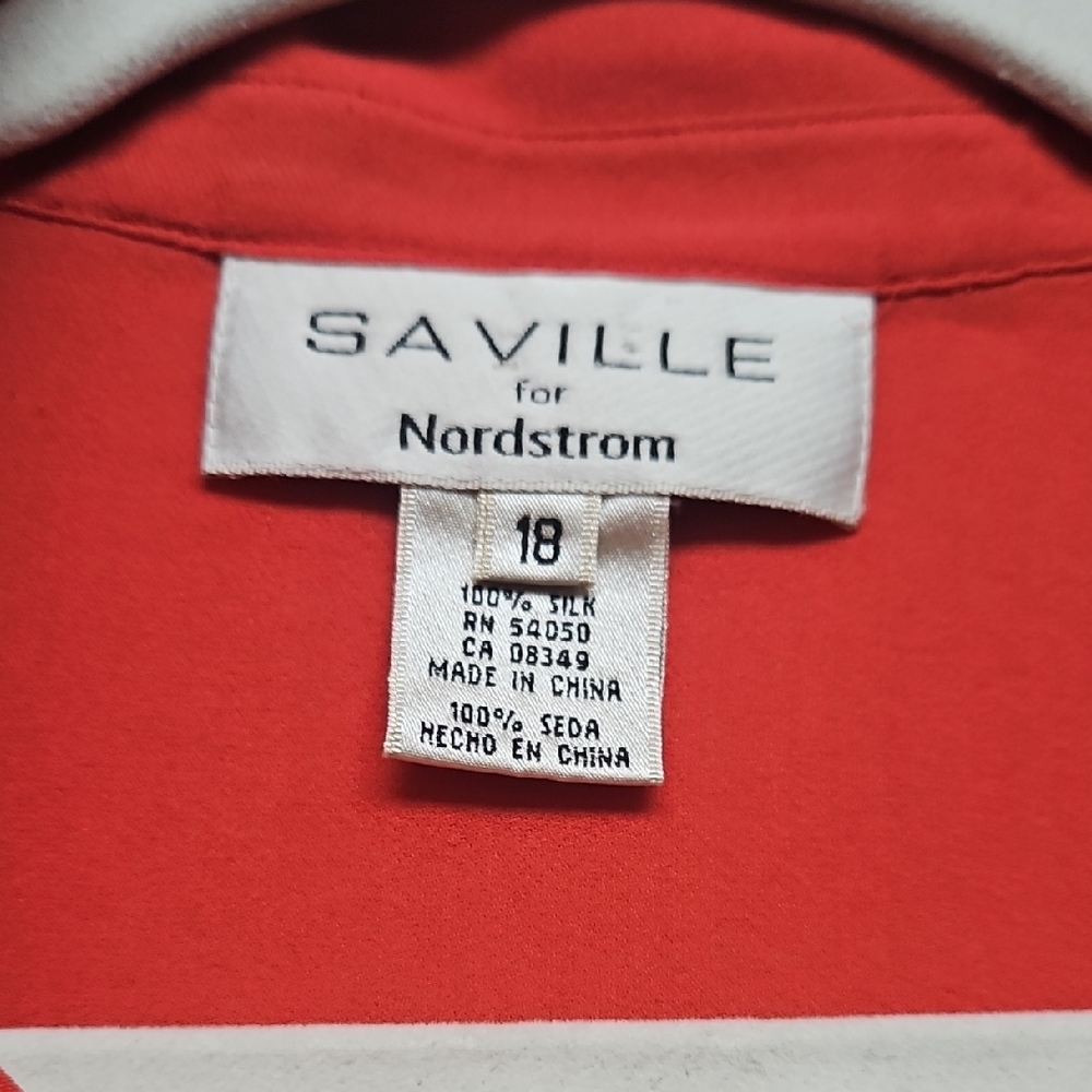 VINTAGE Saville for Nordstrom Red 100% Silk Button-Down Blouse - Size 18 - Picture 2 of 11